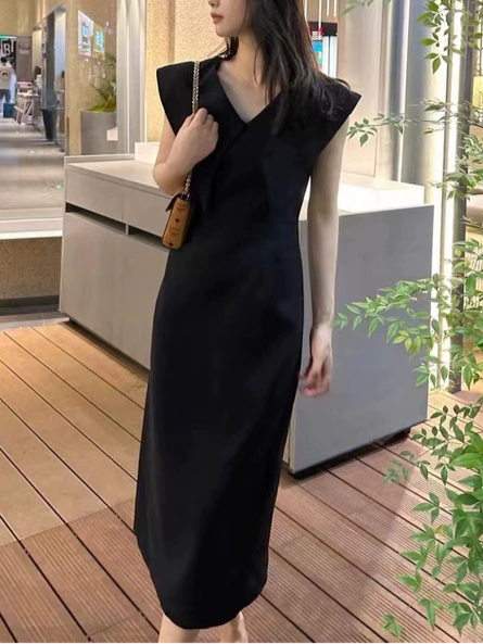 Big Collar Black Sleeveless Dress_BDHL7570
