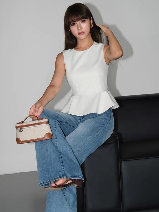 Sleeveless Tops Or Wide-Leg Pants_BDHL7500