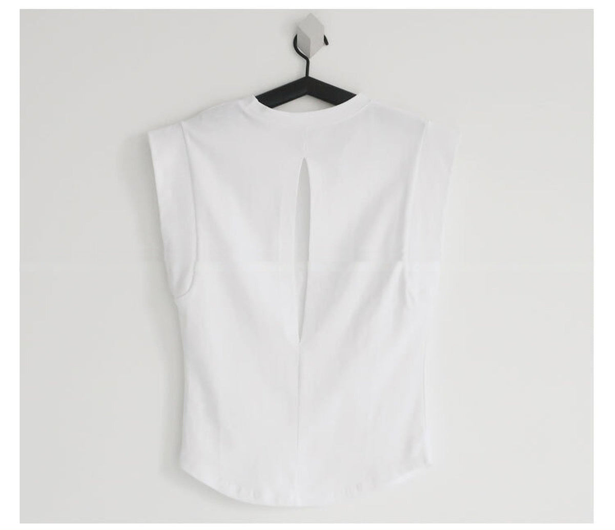 Back Open Power Shoulder T-Shirt_5015