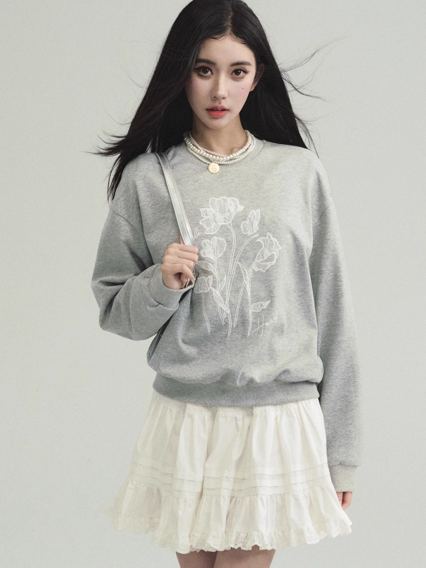 Graffiti Sweatshirt Or Ruffle Skirt_BDHL6827