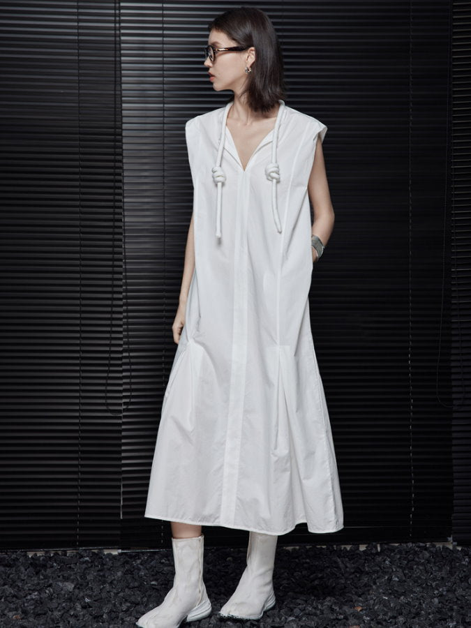 Tucked Flared Sleeveless Dress_BDHL4656