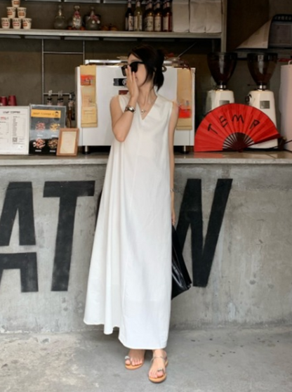 V-Neck Loose Fit Sleeveless Dress_BDHL6172