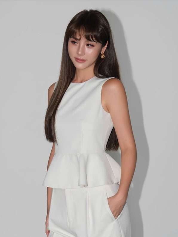 Sleeveless Tops Or Wide-Leg Pants_BDHL7500