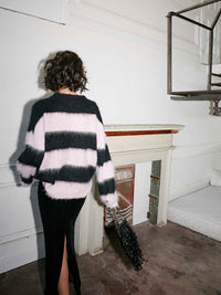 Black pink striped wool sweater_BDHL5490