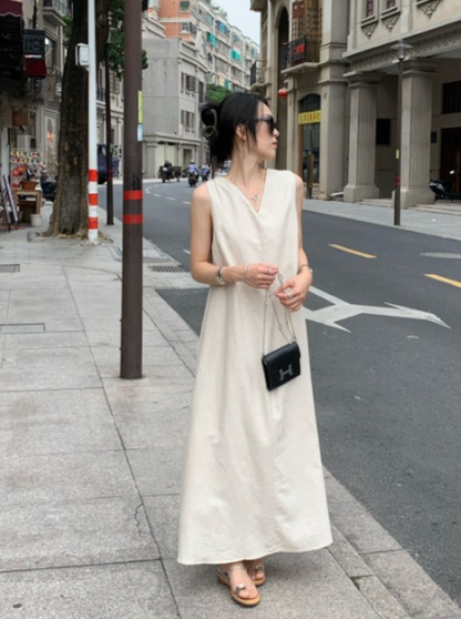 V-Neck Loose Fit Sleeveless Dress_BDHL6172