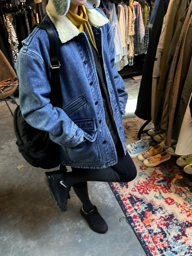 Brushed lining loose denim jacket_BDHL5595