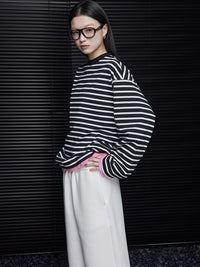 Black and white striped loose long sleeve T-shirt_BDHL5721