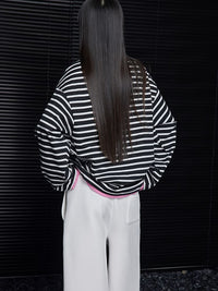 Black and white striped loose long sleeve T-shirt_BDHL5721