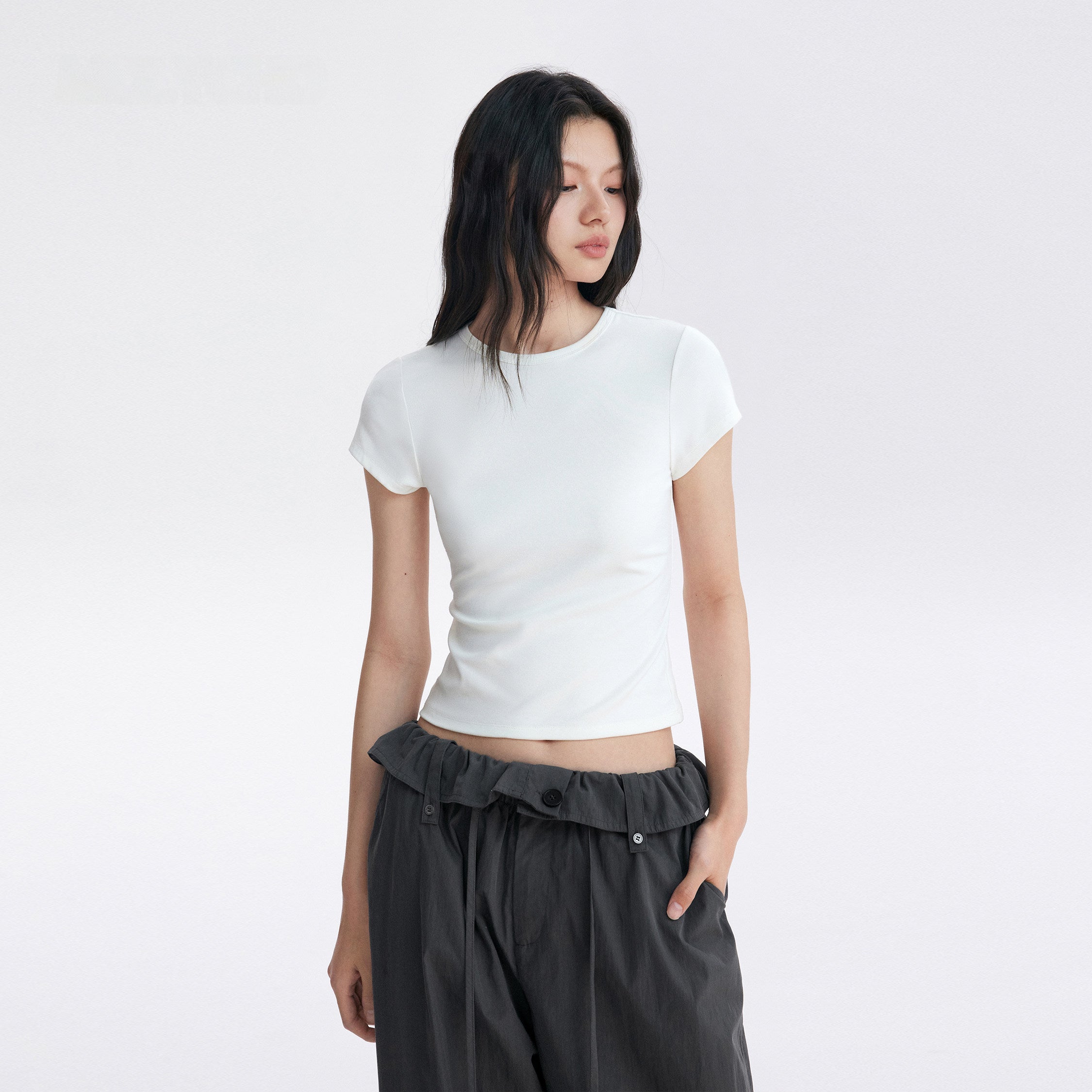Cap-Sleeve Slim Crop Tee_BDHL8310