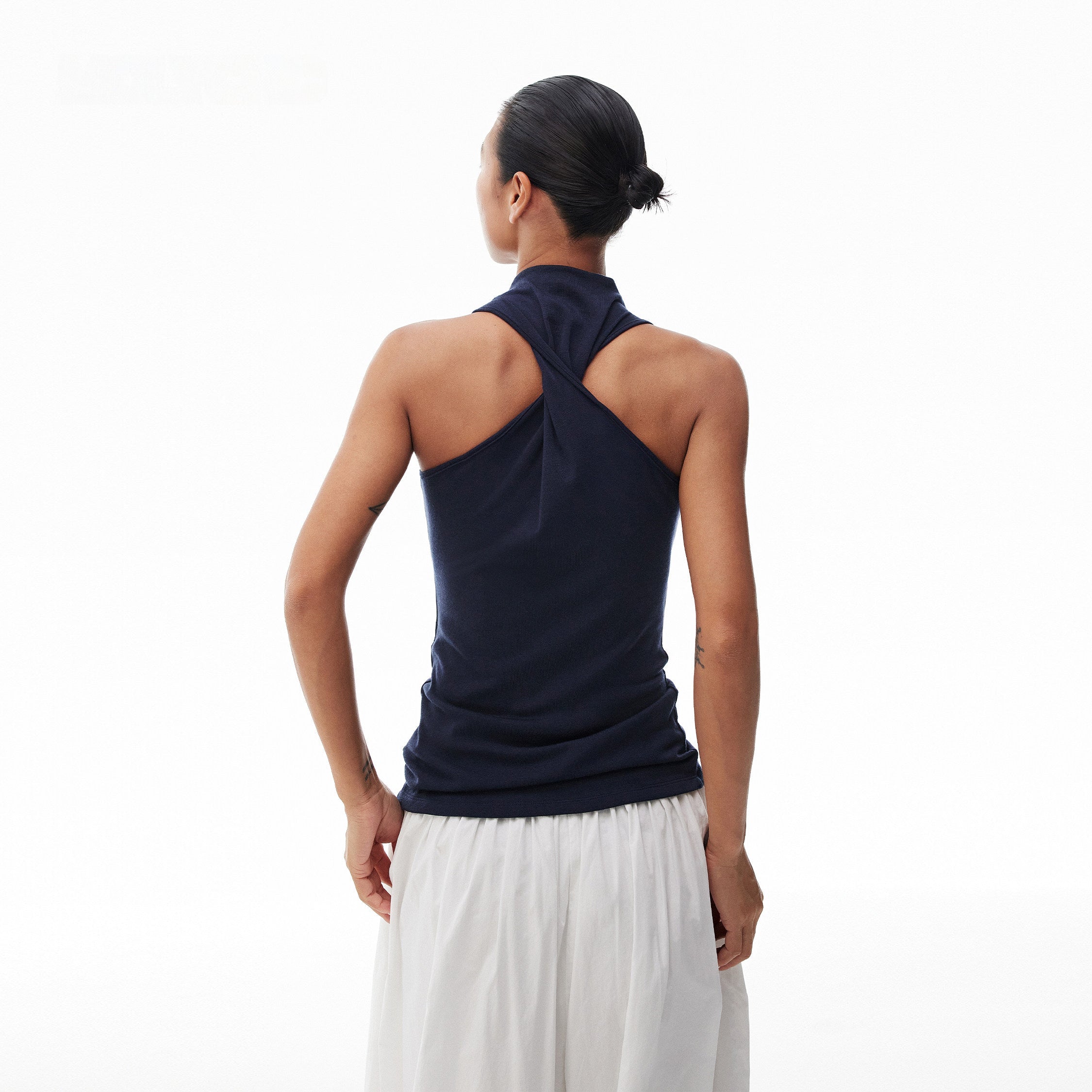Mock-Neck Cross-Back Knit Tank_BDHL8311