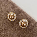 Brown Pearl Halo Stud Earrings_BDHL8461