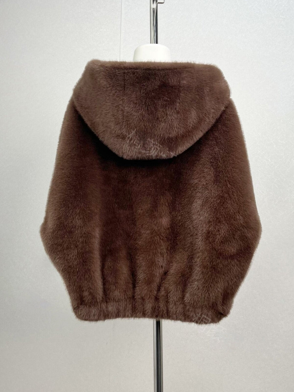 Faux Fur Hooded Zip Jacket_BDHL8506