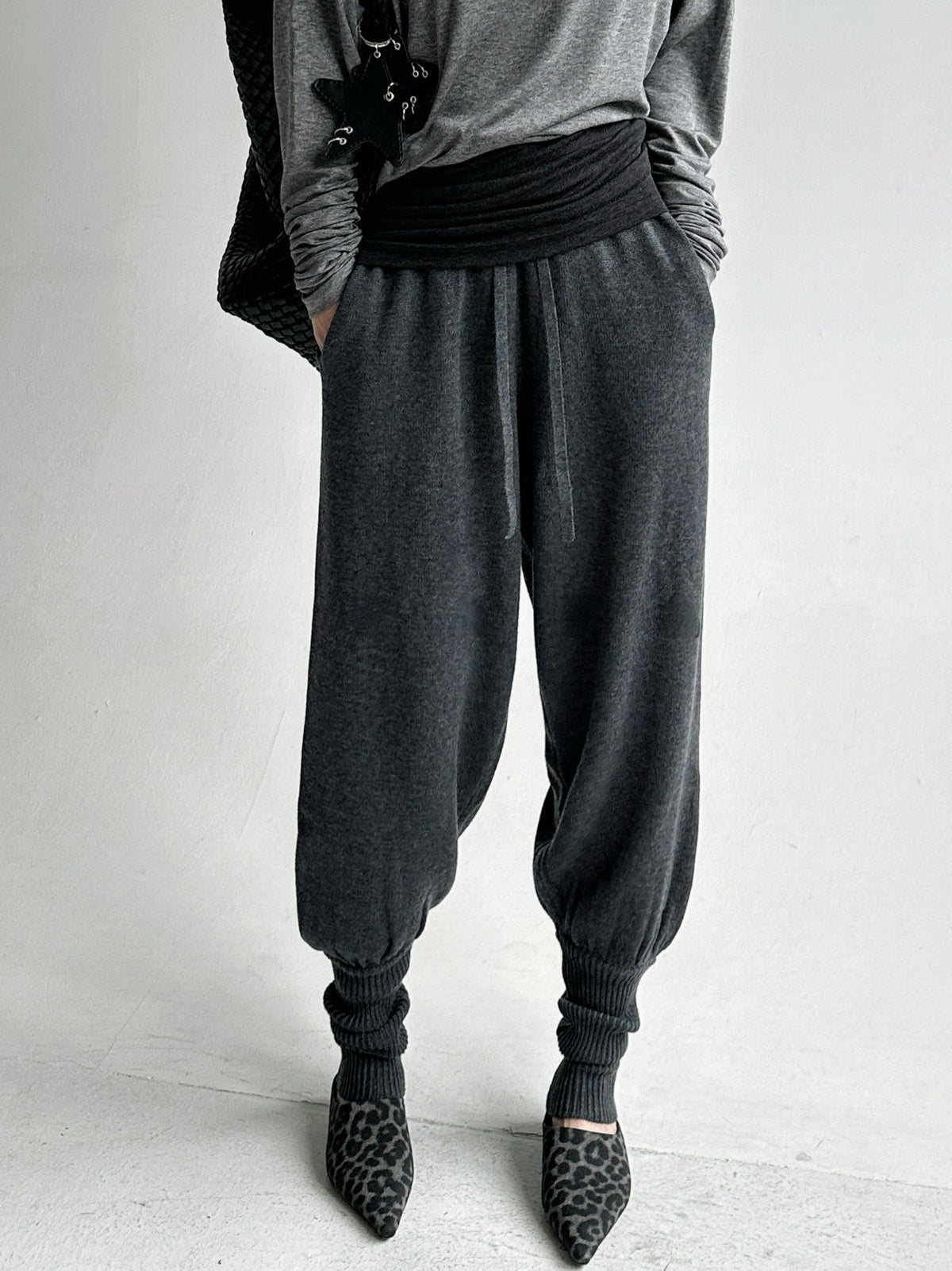 Wool Blend Knit Jogger Pants_BDHL8511