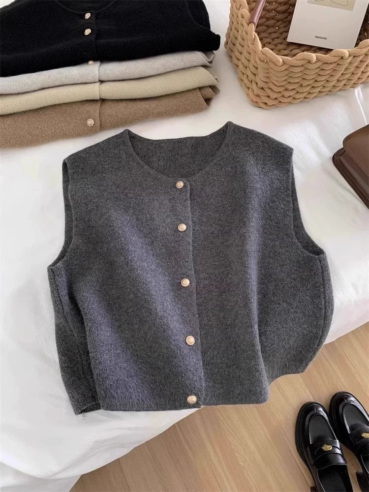 Stand-Collar sweater Or Knitted Vest_BDHL7819