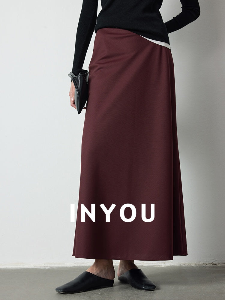 Tucked Straight Long Skirt_BDHL6387