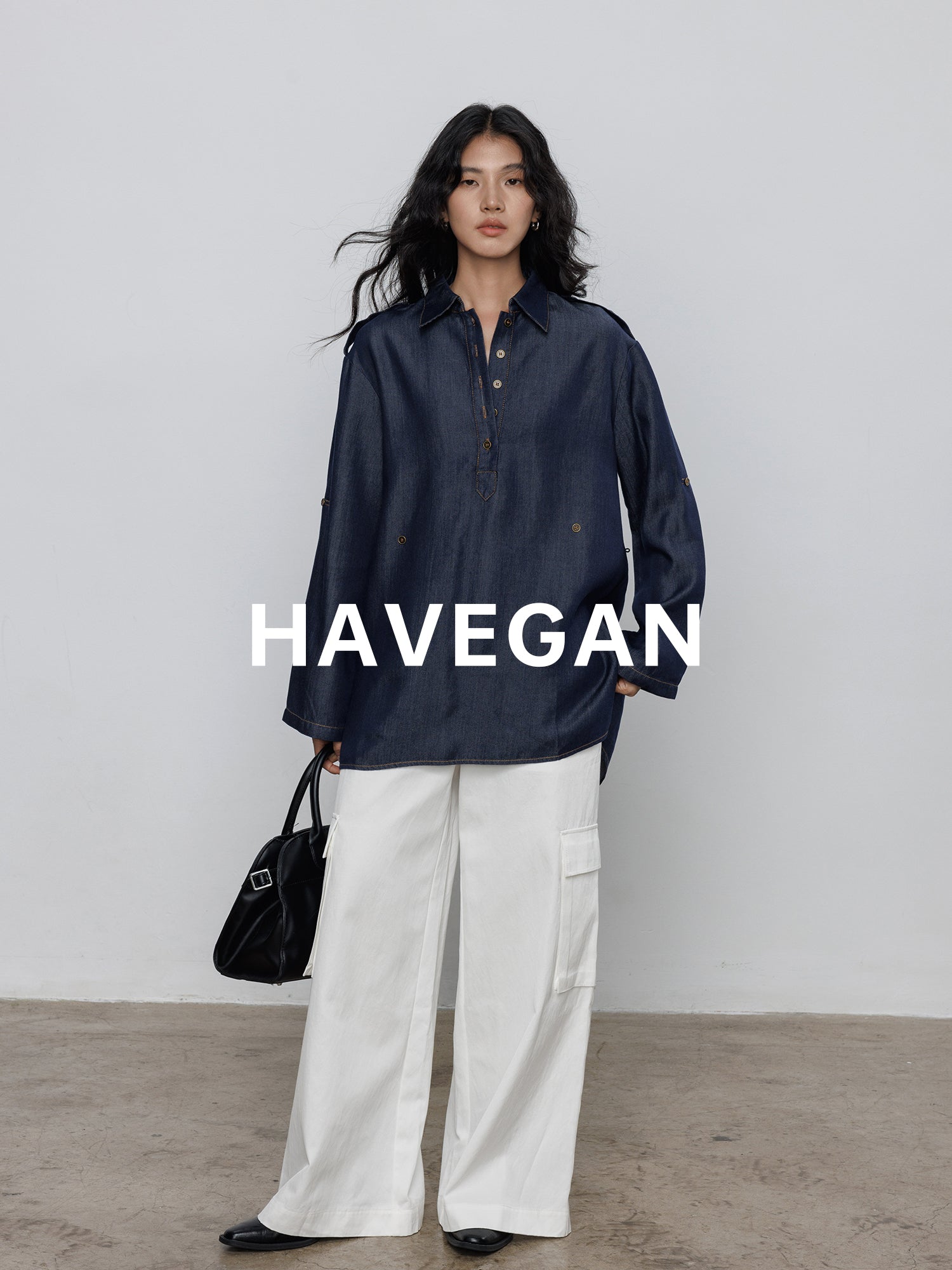 Denim Long-Sleeved Denim Shirt_BDHL7710