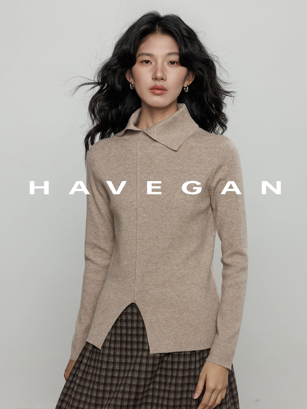 不對稱領針織上衣_BDHL7959