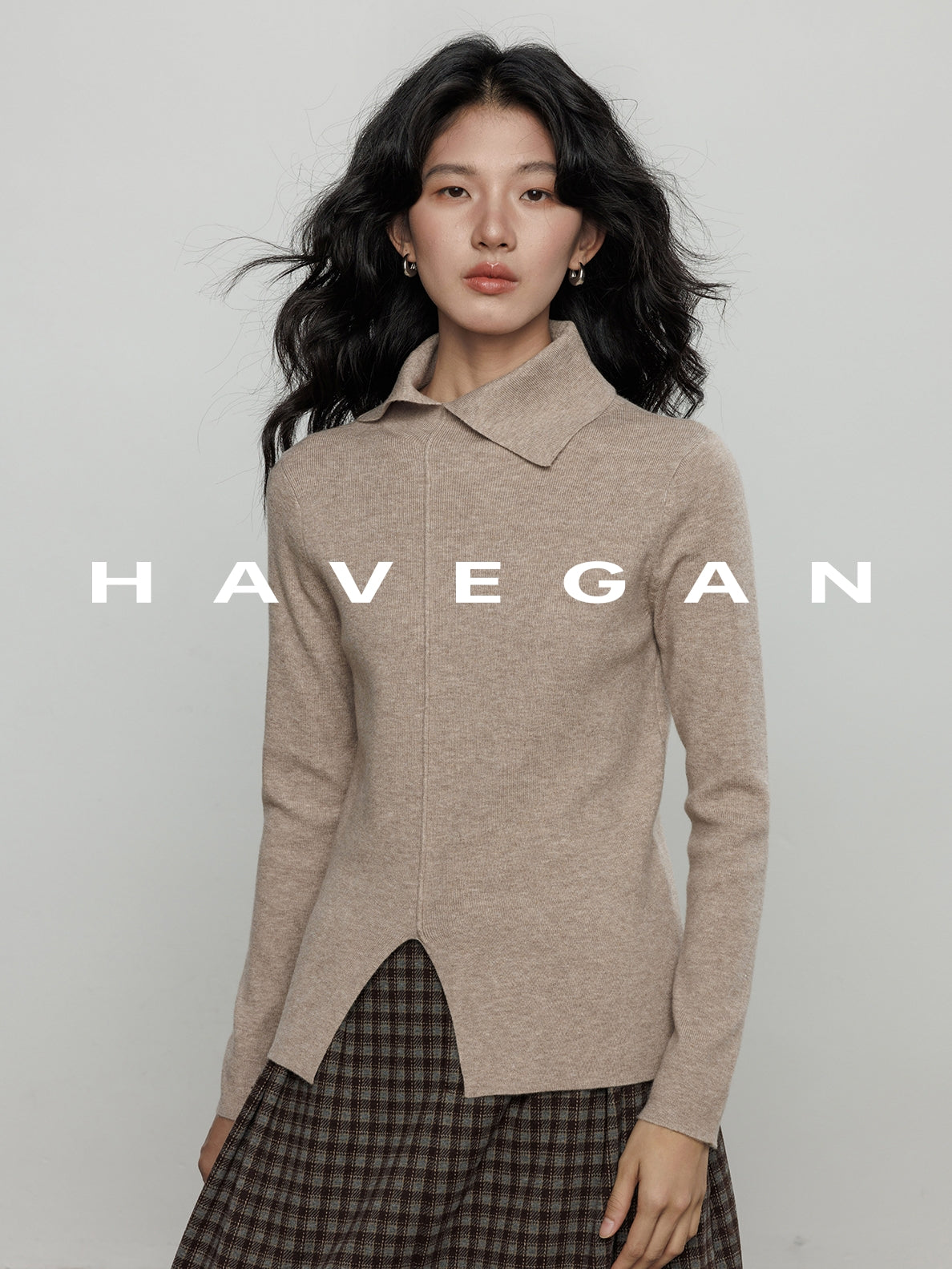 不對稱領針織上衣_BDHL7959