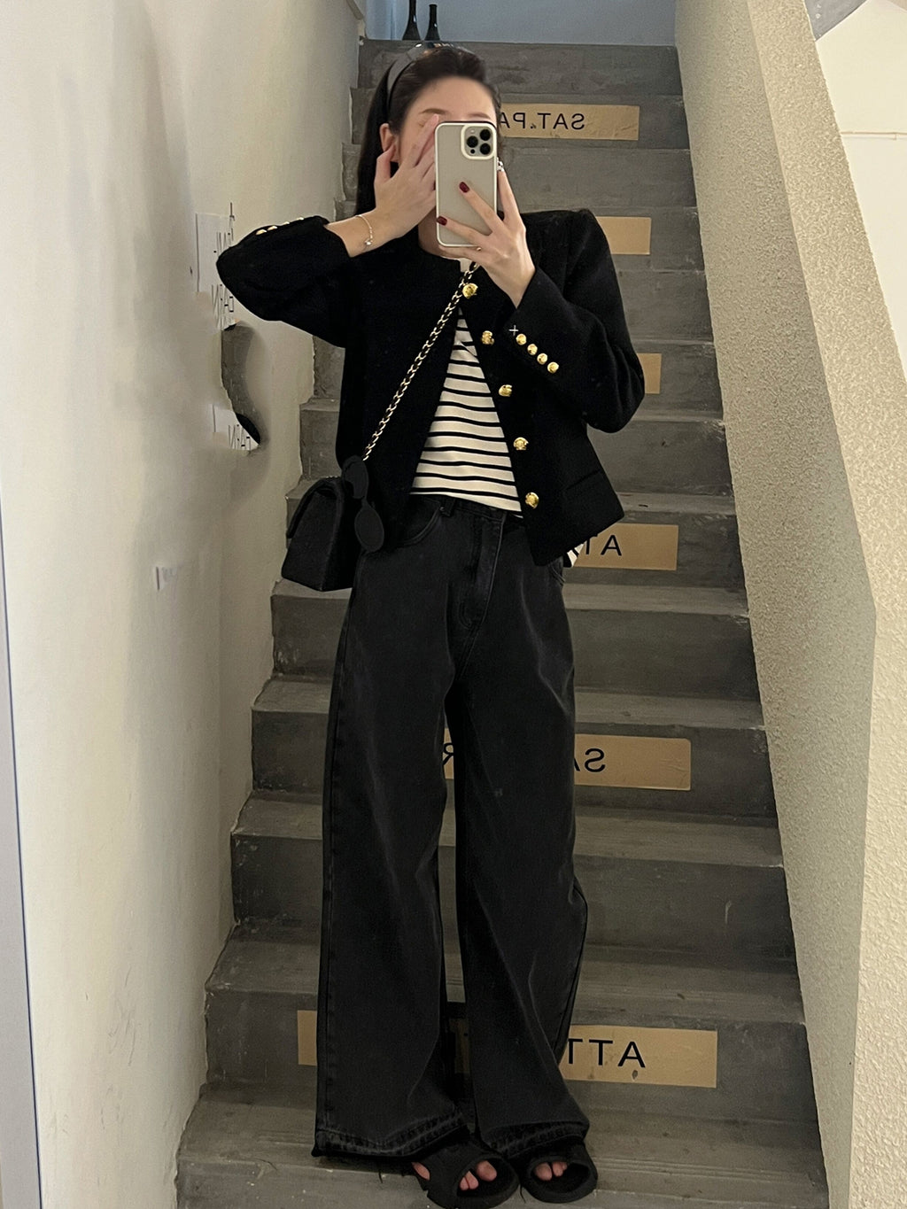 Classic Gold Button Jacket_BDHL7139