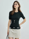 Round-Neck Seamless Slim-Fit Tops_BDHL7715