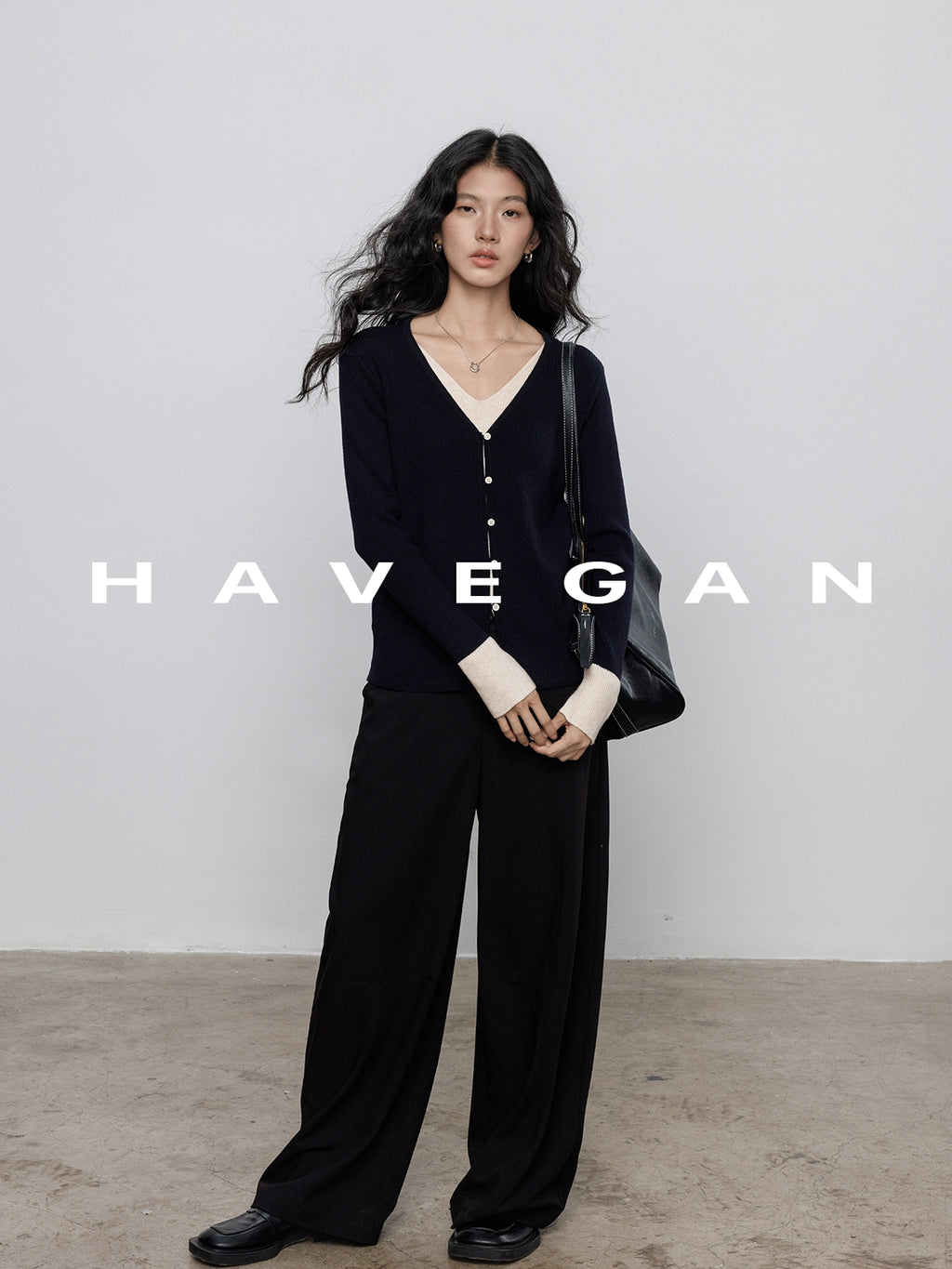 V-Neck Two-Piece Style Cardigan_BDHL7785