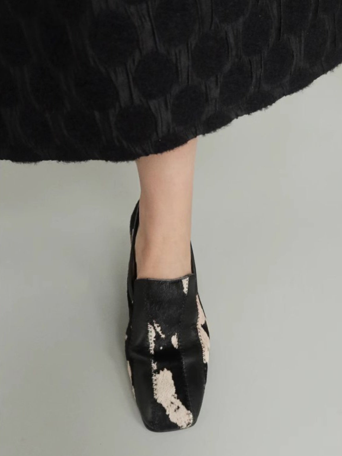 Square-Toe Patchwork Loafers_BDHL8033