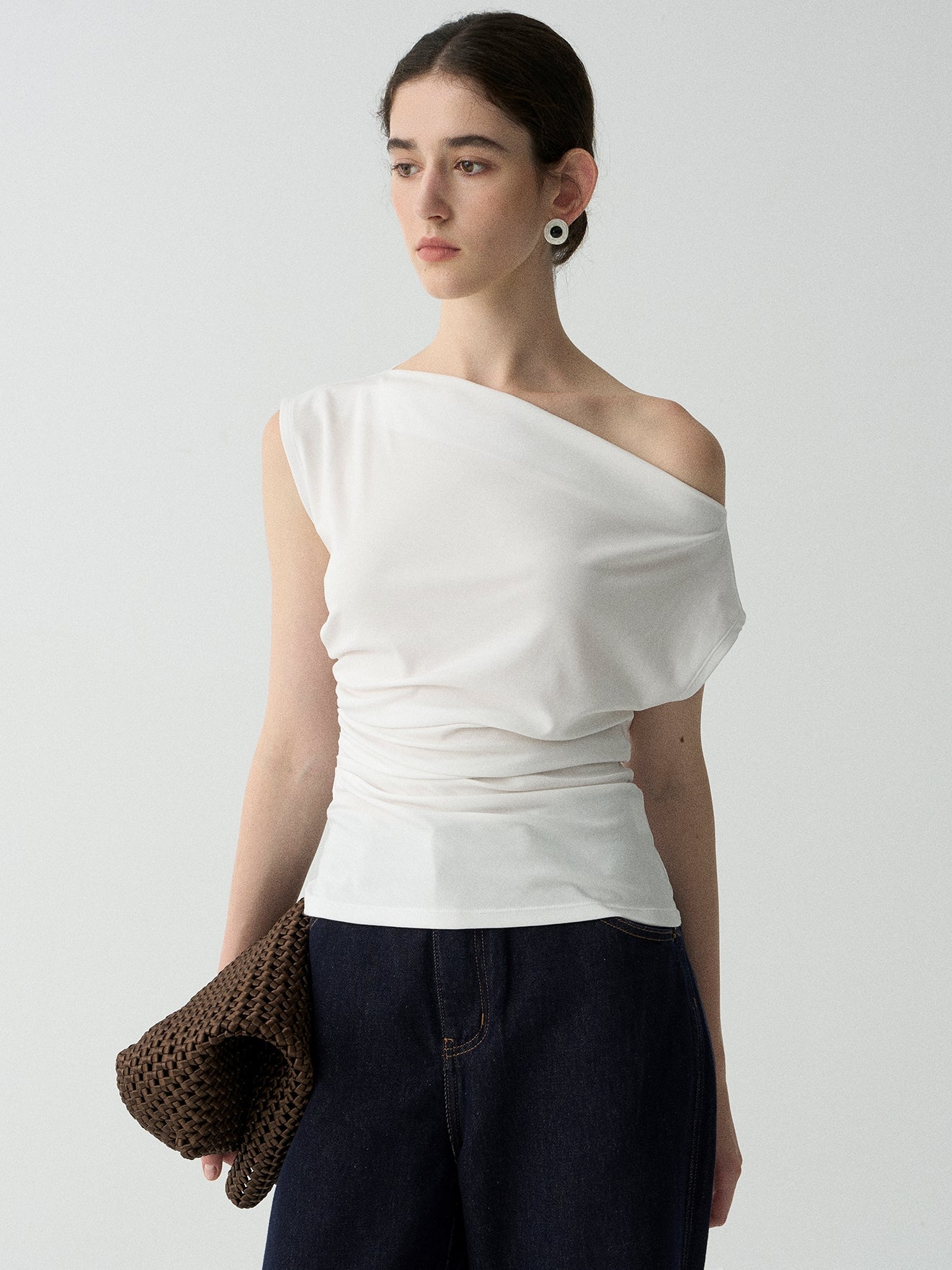 One-Shoulder Draped Tops_BDHL7625