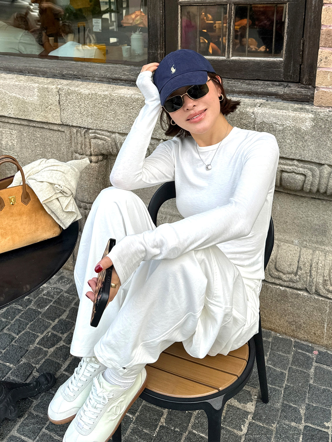 Slim-Fit Long-Sleeved T-Shirt_BDHL7841