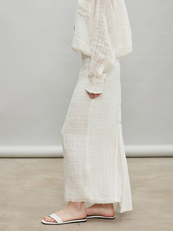 Loose-Fitting Shirt Or Long Straight Skirt_BDHL7193