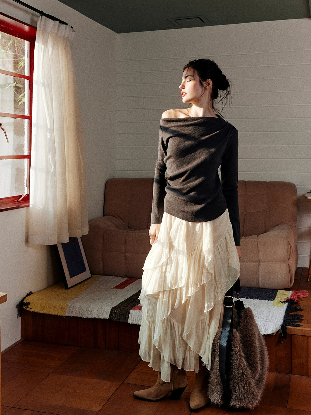 Asymmetrical Tulle Skirt_BDHL7999