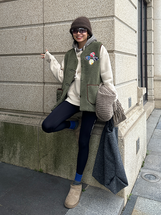 Flower Embroidered Thickened Gilet_BDHL6858