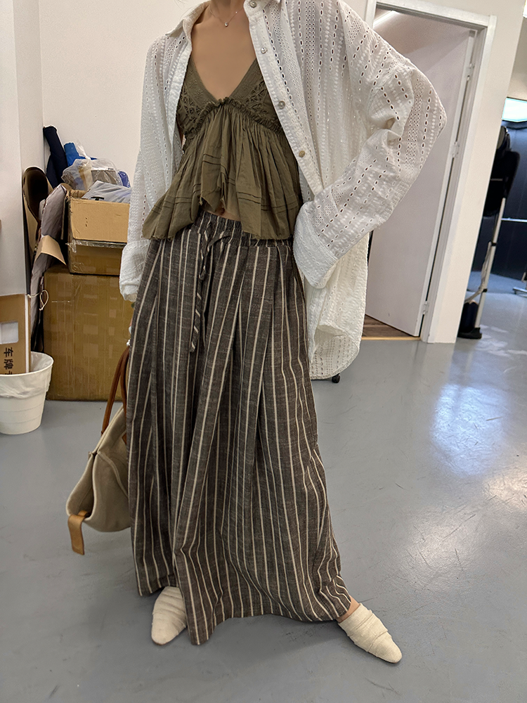 Loose-Fitting Striped Pants_BDHL7252
