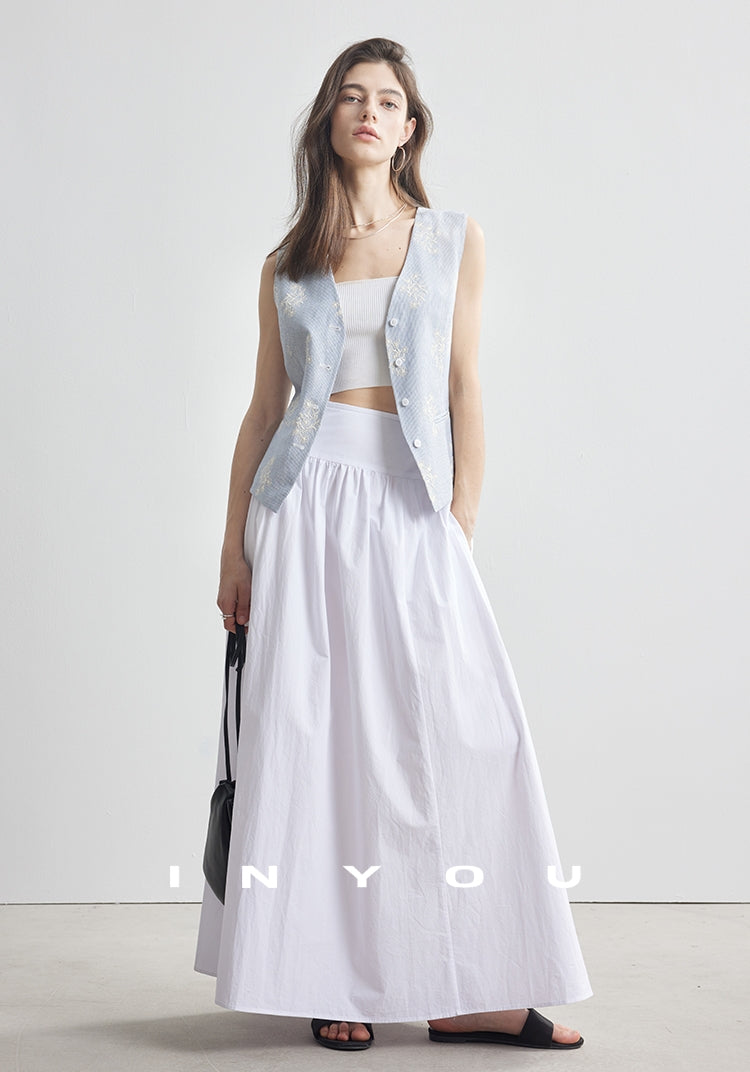 Embroidered V-Neck Vest_BDHL7106