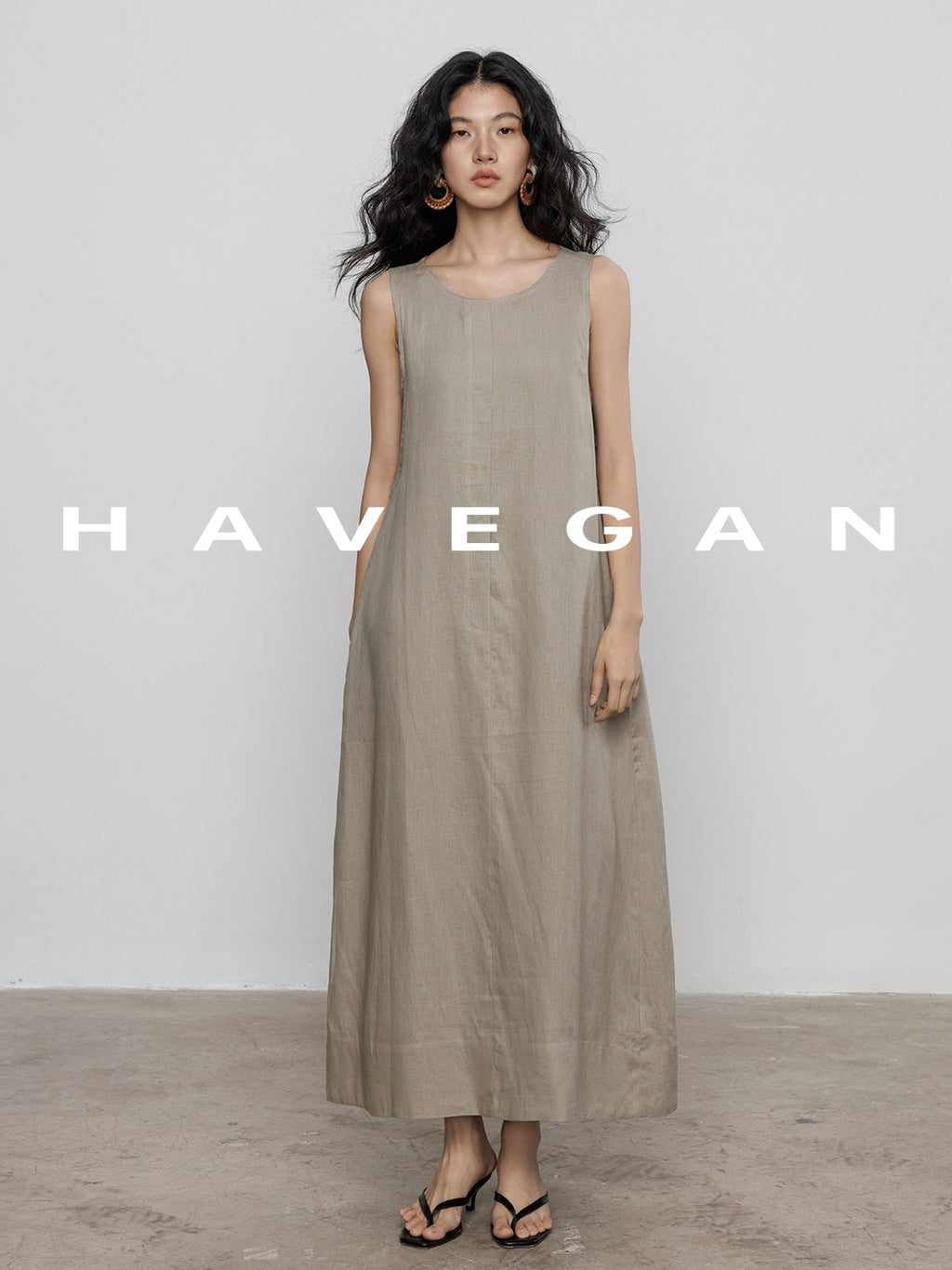 Round Neck Sleeveless Dress_BDHL7585