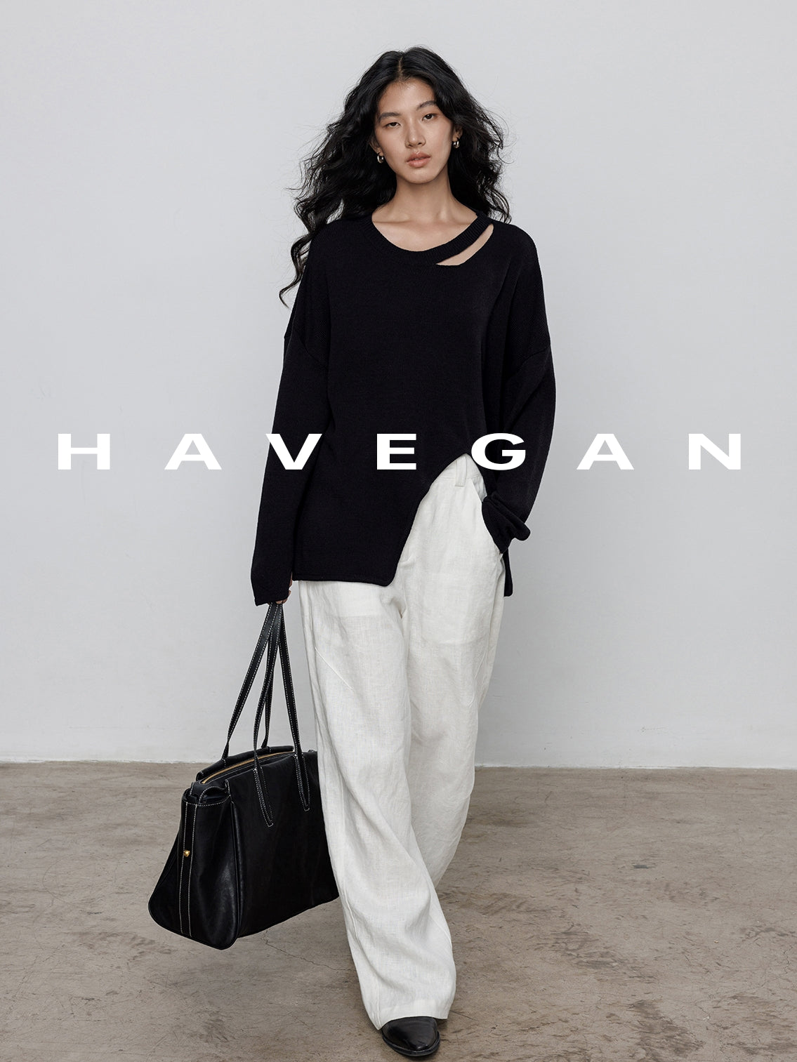 Round-Neck Slit Knit Tops_BDHL7707 