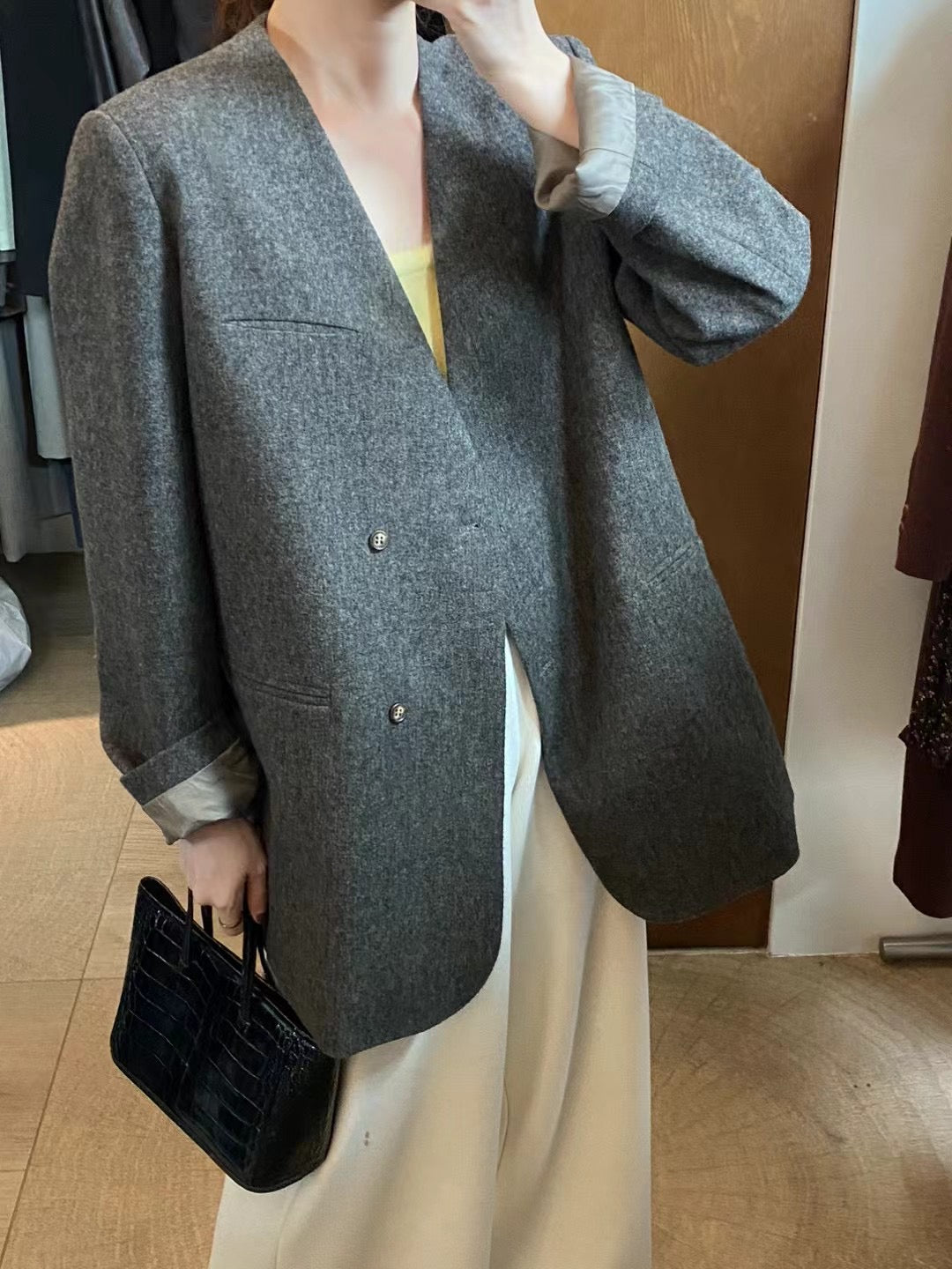 Loose-Fitting Collarless Jacket_BDHL7148