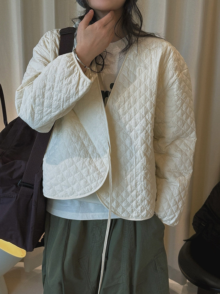 V-Neck Diamond-Stitch Jacket_BDHL8133