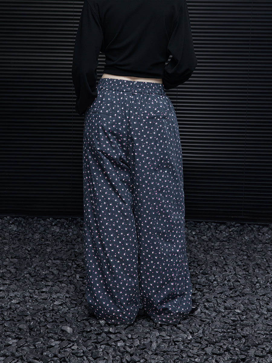 Small Floral Pattern Navy Pants_BDHL7871