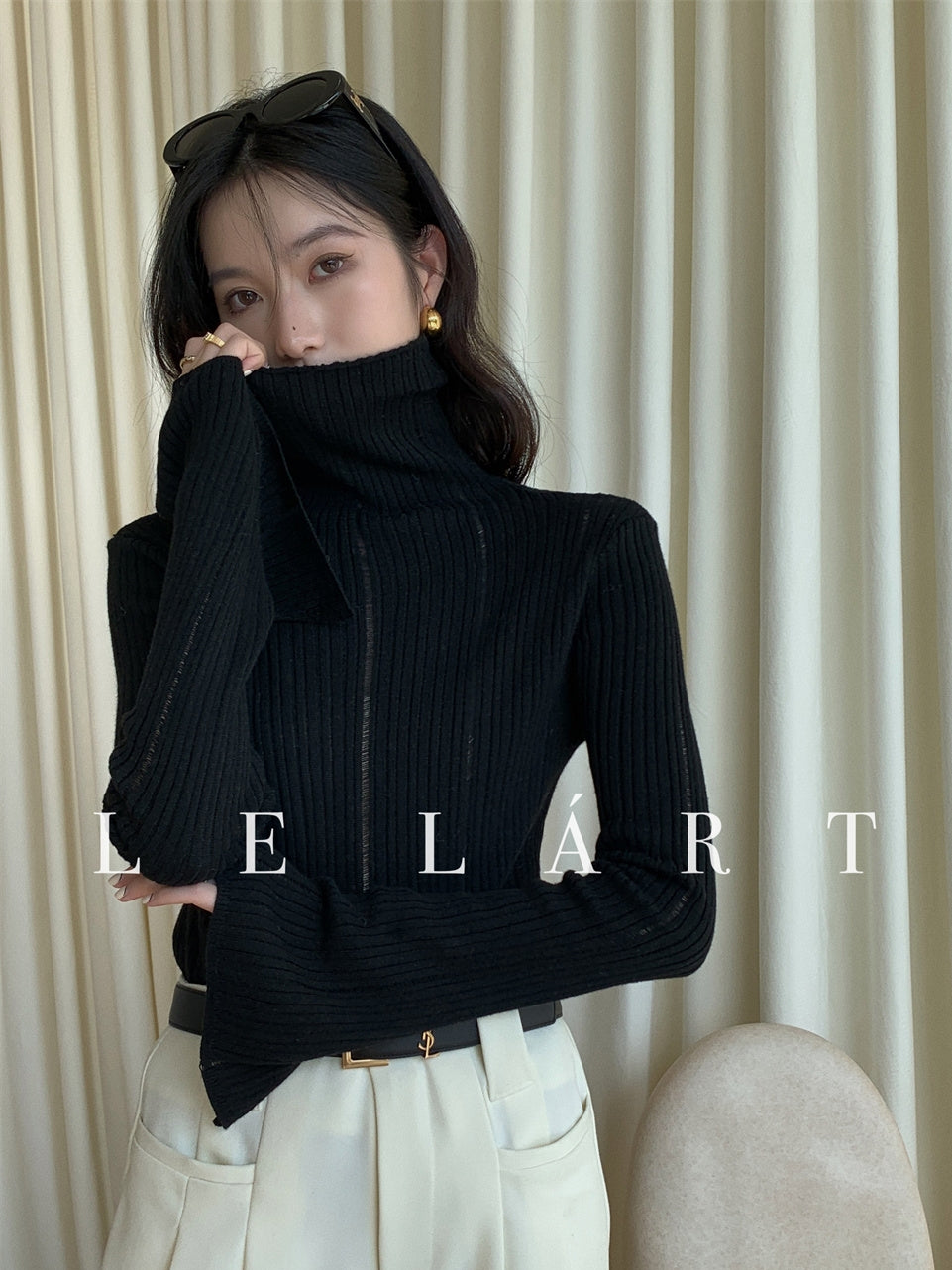 Flared-Sleeve Slim-Fit Knit Tops_BDHL8016