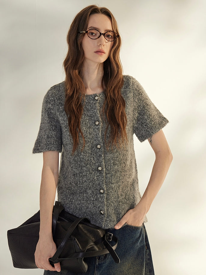 Round-Neck Knit Cardigan_BDHL7736