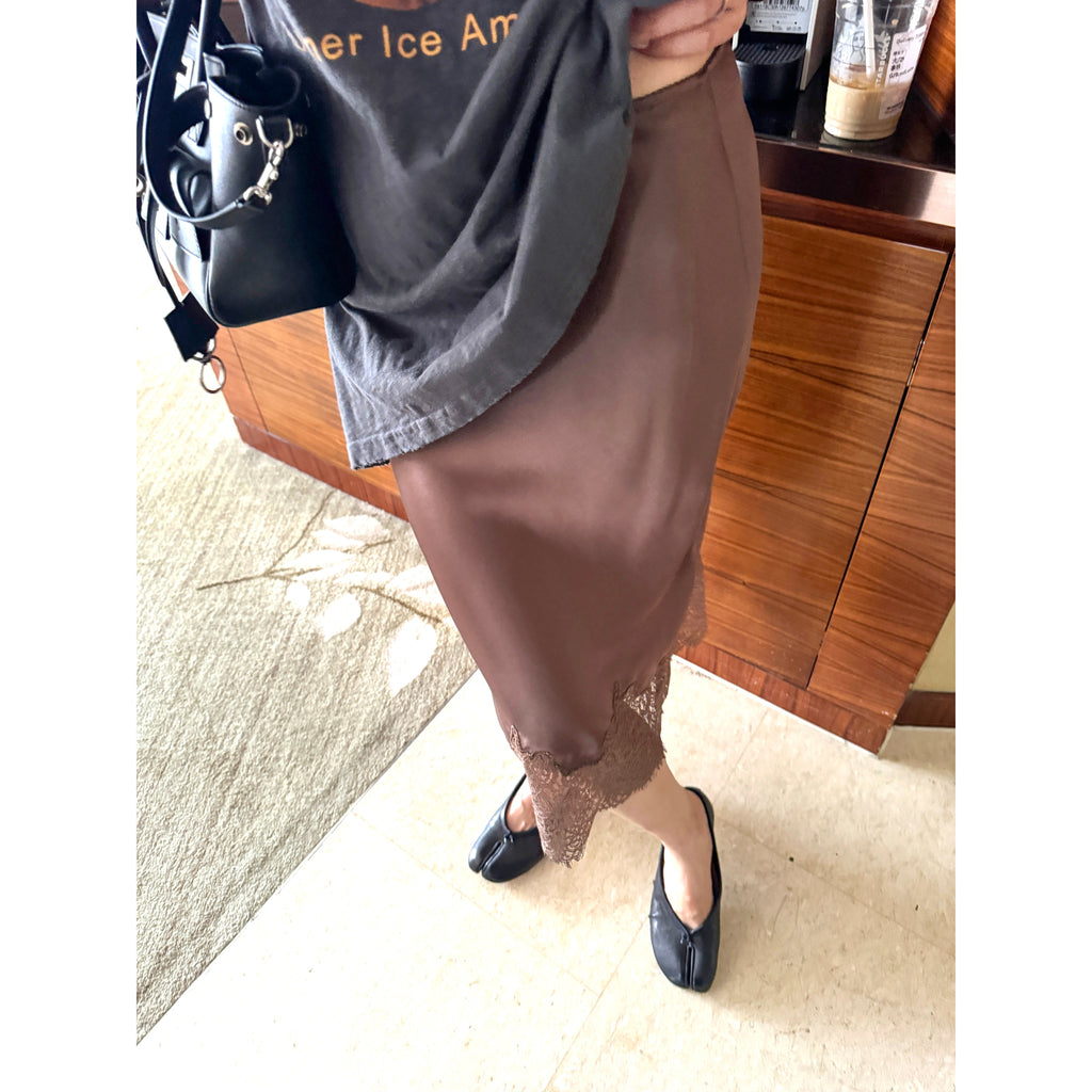Acetate Satin Lace-Hem Midi Skirt_BDHL8330