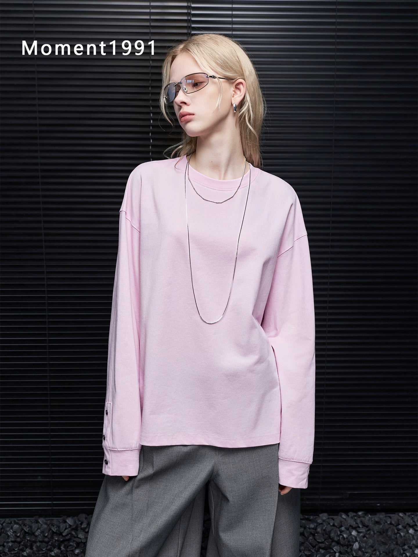 Buttoned Cuff Relaxed Long Sleeve Tee_BDHL8409