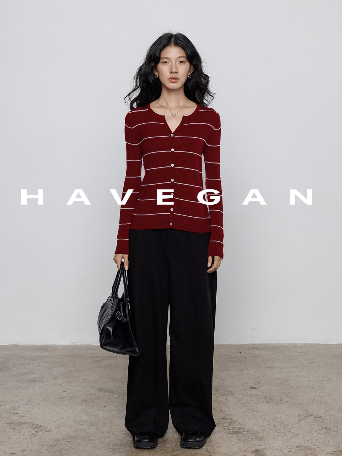 V-Neck Striped Knit Cardigan_BDHL7780