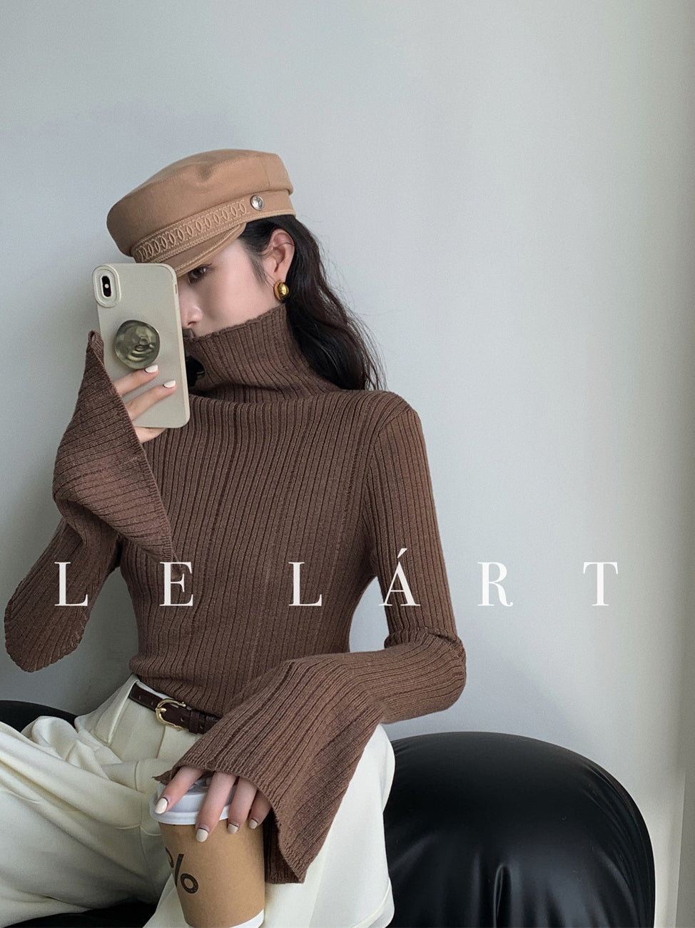 Flared-Sleeve Slim-Fit Knit Tops_BDHL8016