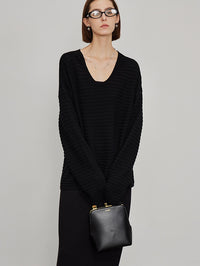 Relaxed Silhouette Pullover Sweater_BDHL6465