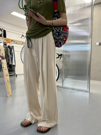 Striped Loose-Fitting Pants_BDHL7403
