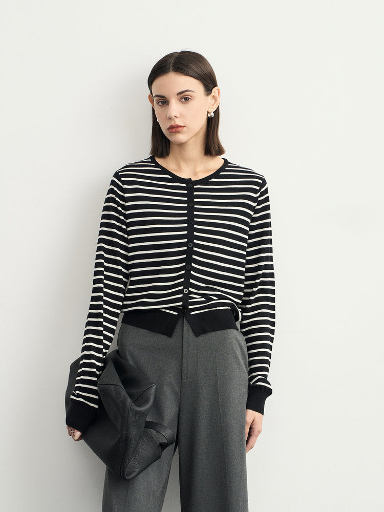 Stripe Round-Neck Cardigan_BDHL6621