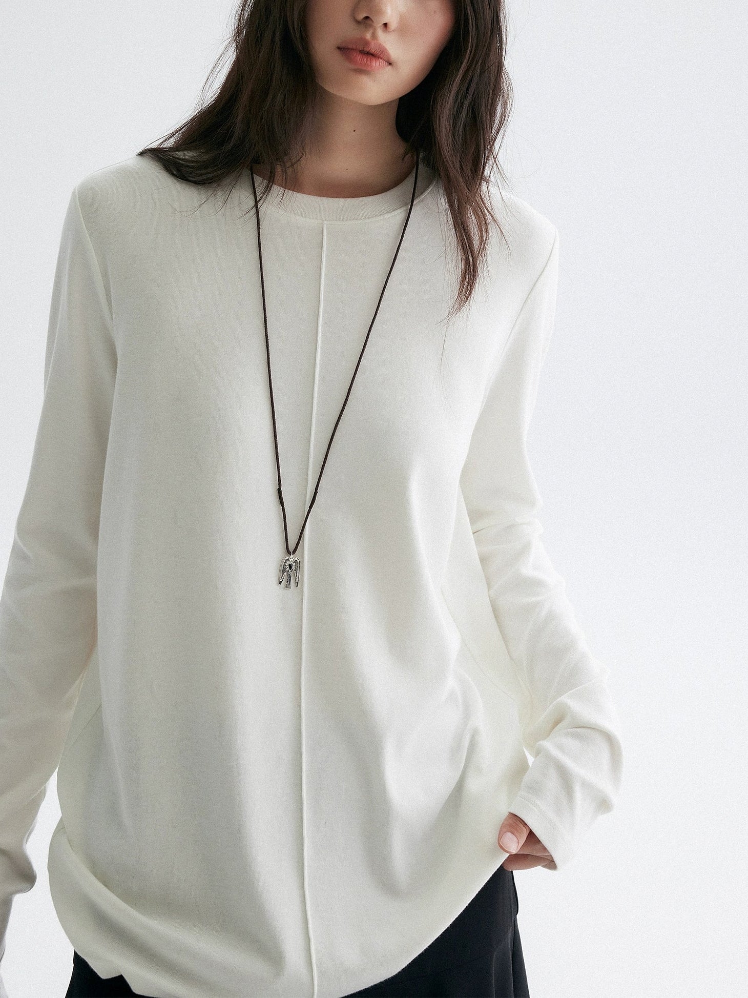 寬鬆白色上衣_BDHL7943