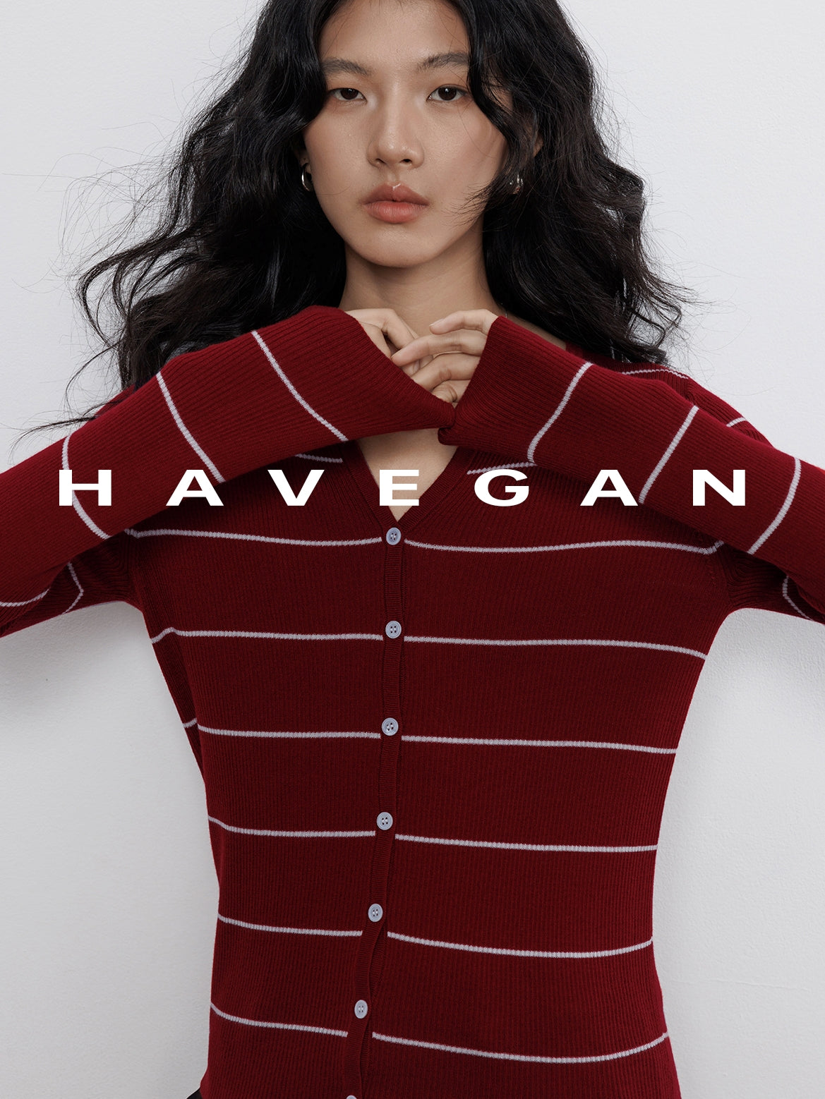 V-Neck Striped Knit Cardigan_BDHL7780