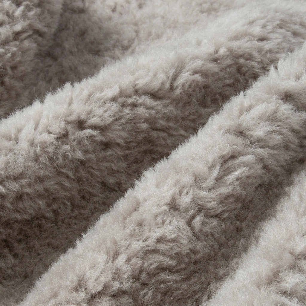 Double-Breasted Fur Coat_BDHL8047